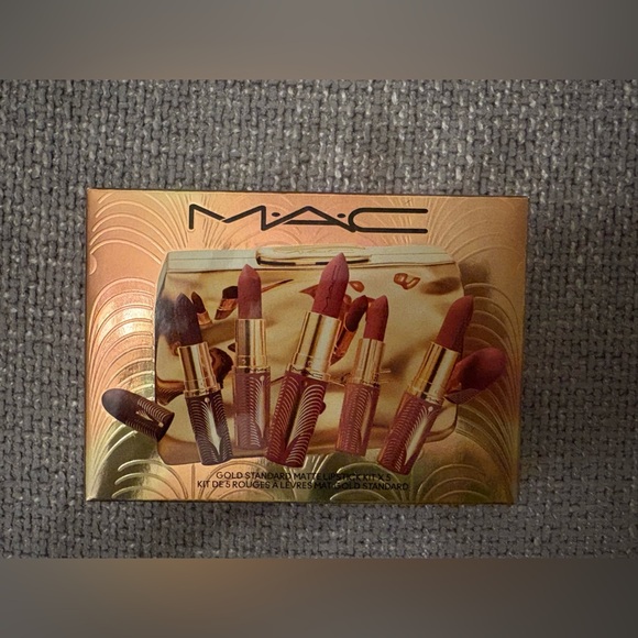 MAC Gold Standard 5 Matte full size Lipstick Kit – Limited Edition - Picture 9 of 13